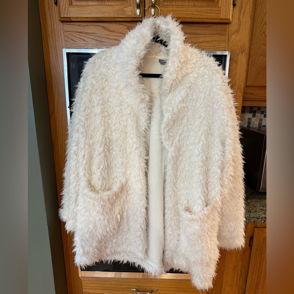 Aerie Cream Teddy Jacket Small